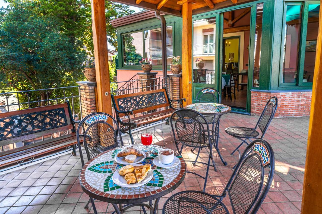 Alhambra - Guest House Di Charme Bed & Breakfast Giarre