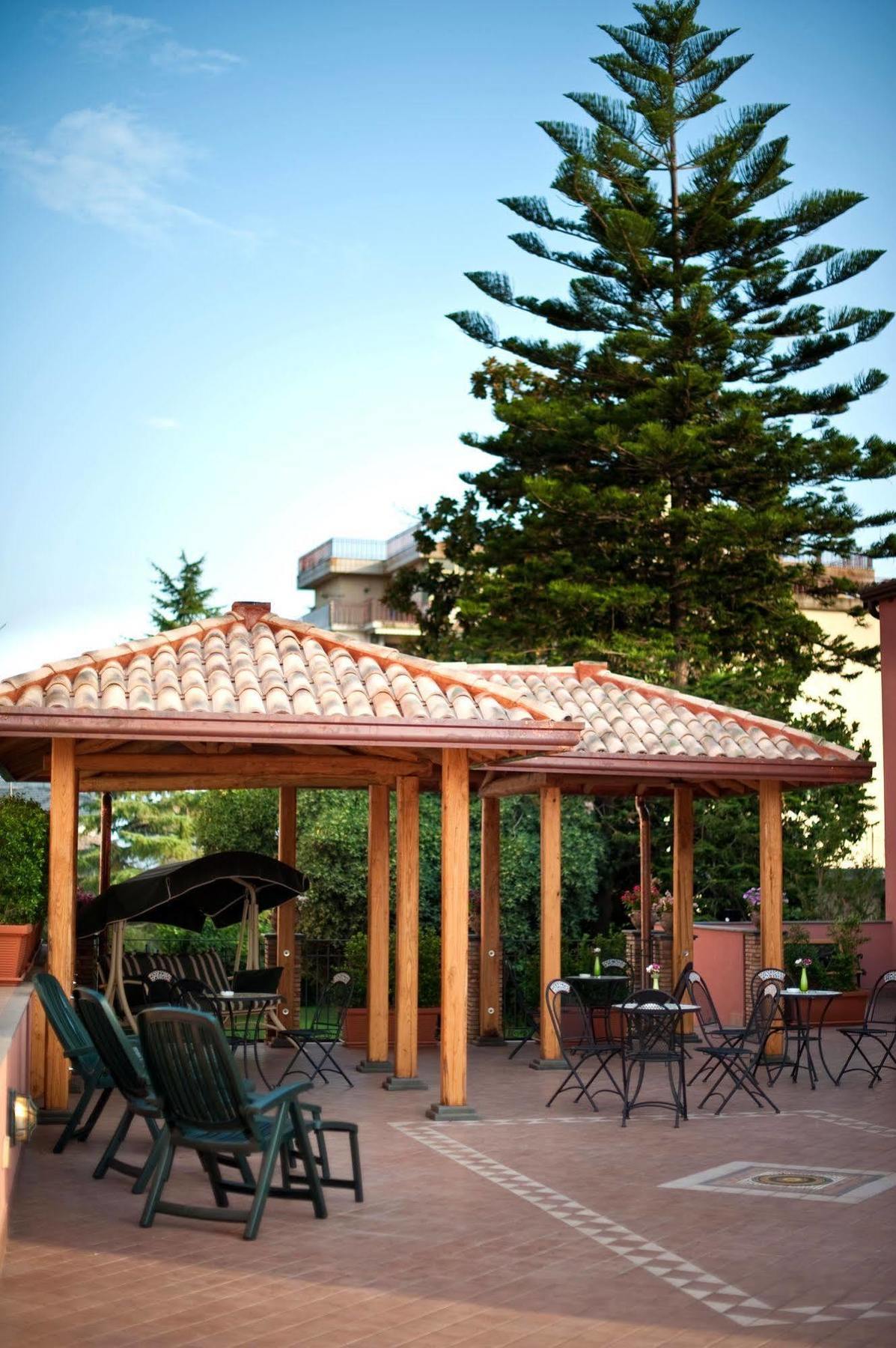 Alhambra - Guest House Di Charme Giarre
